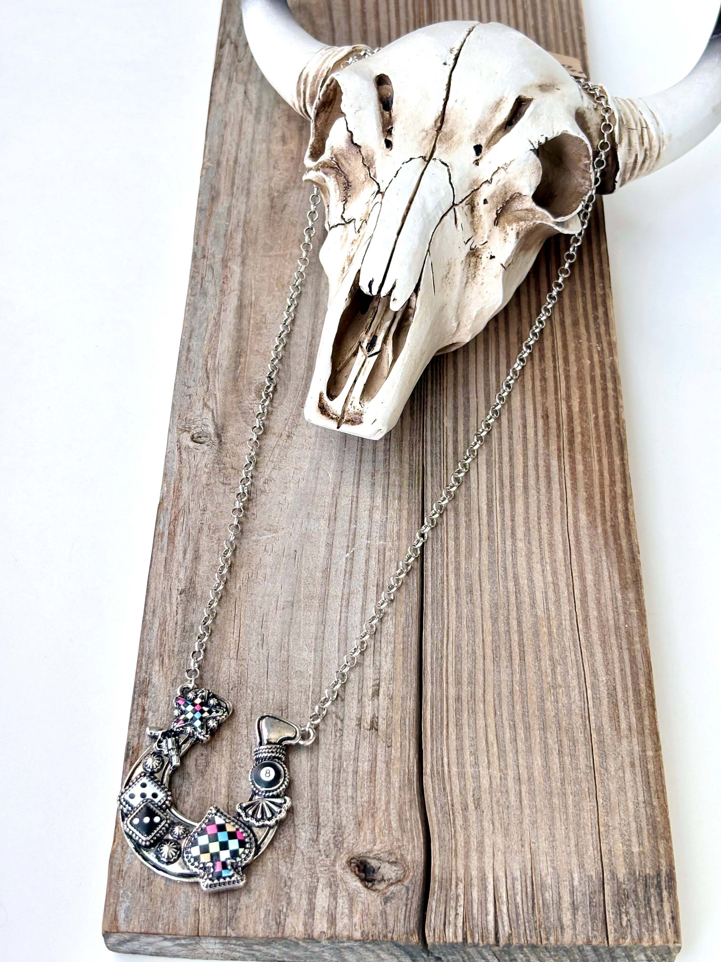 Western Style Horseshoe Checker Lucky Pendant Necklace
