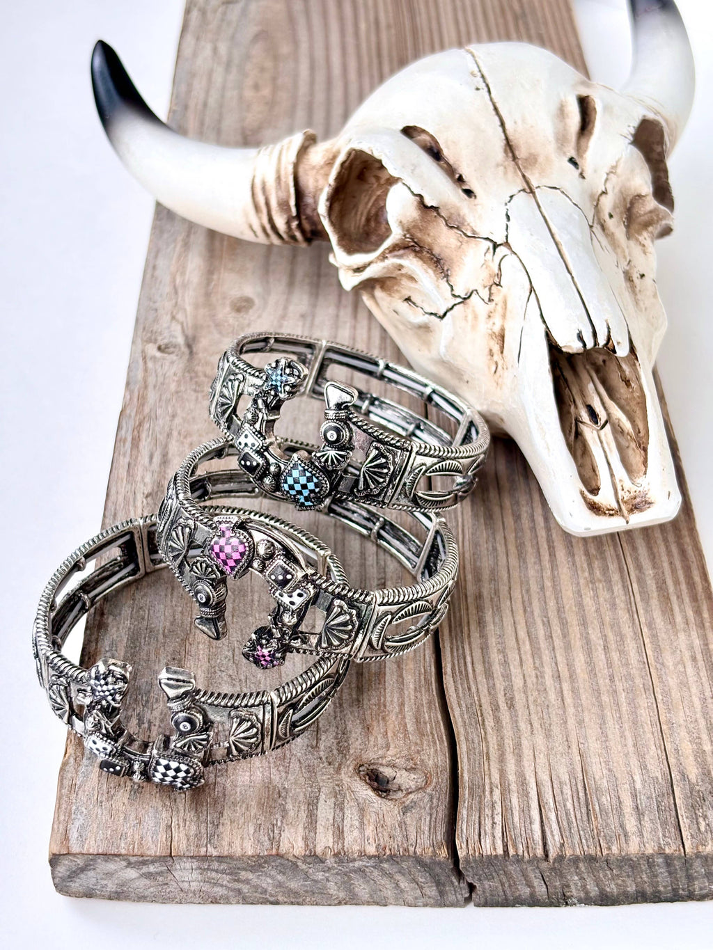 Western Horseshoe Spade Checker Stretch Bracelet