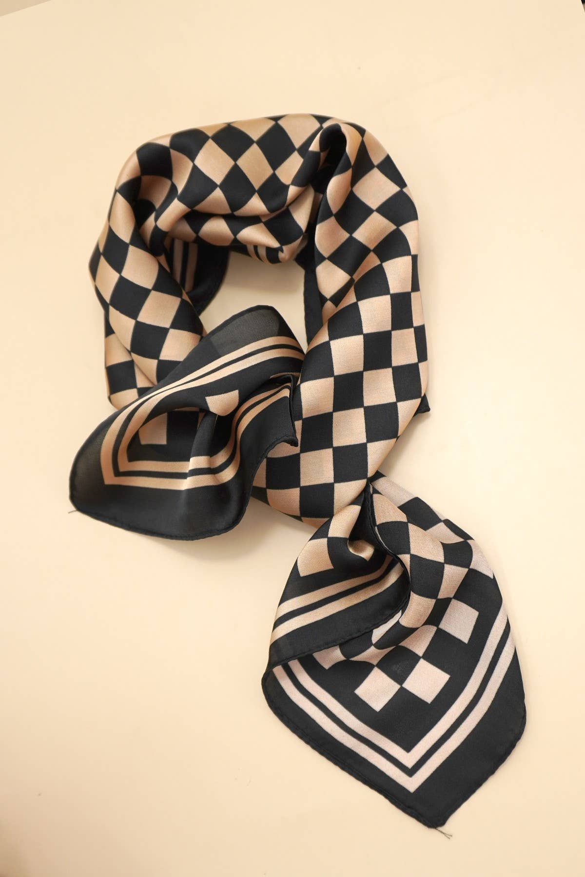 LARGE CHECKER PRINT SILKY FEEL BANDANA SCARF