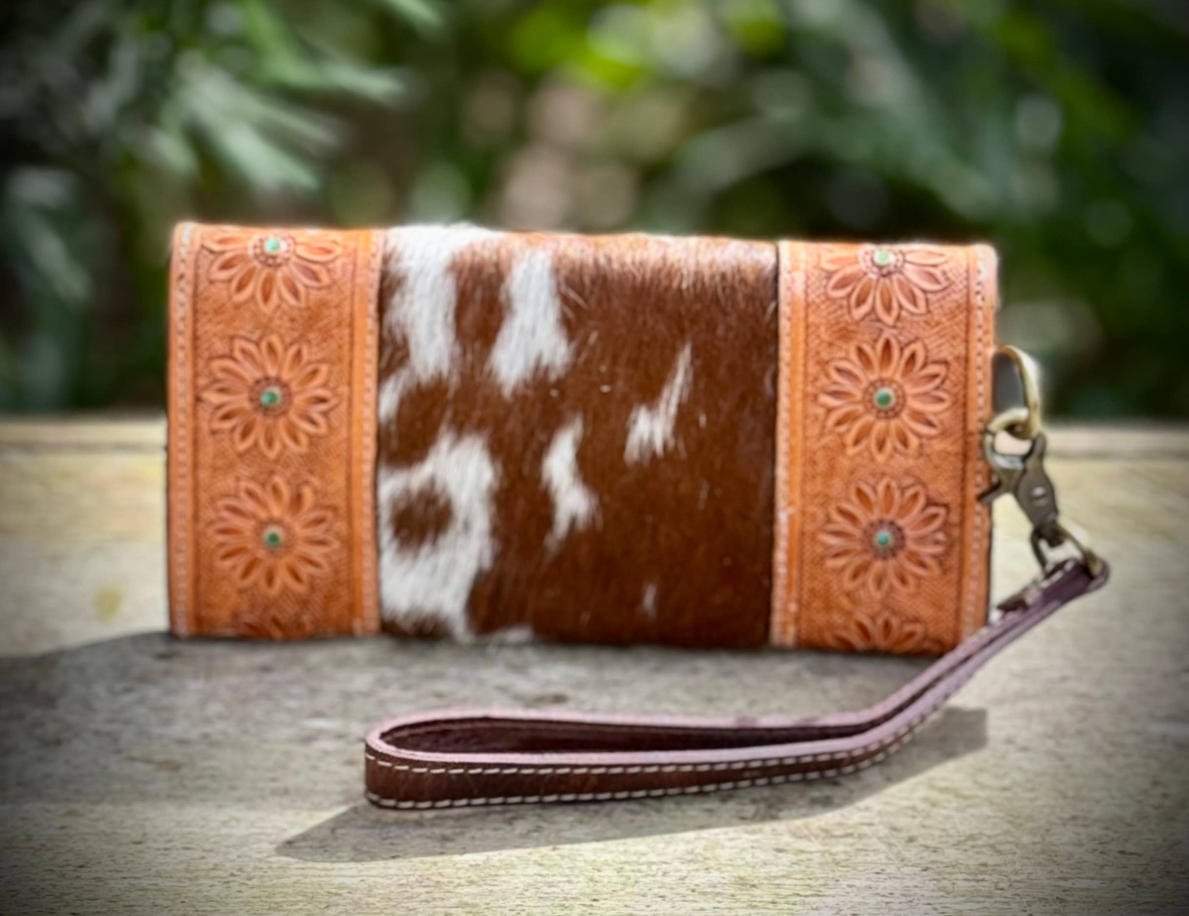 Cowhide Leather Wallet Wristlet Western Rodeo 