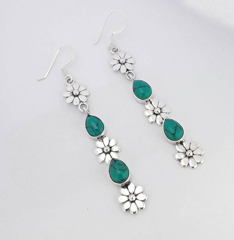 🐝Boho Turquoise Flower Dangle Earrings