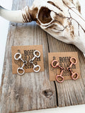 Western Post Horsebit Groove Earrings - silver | Copper
