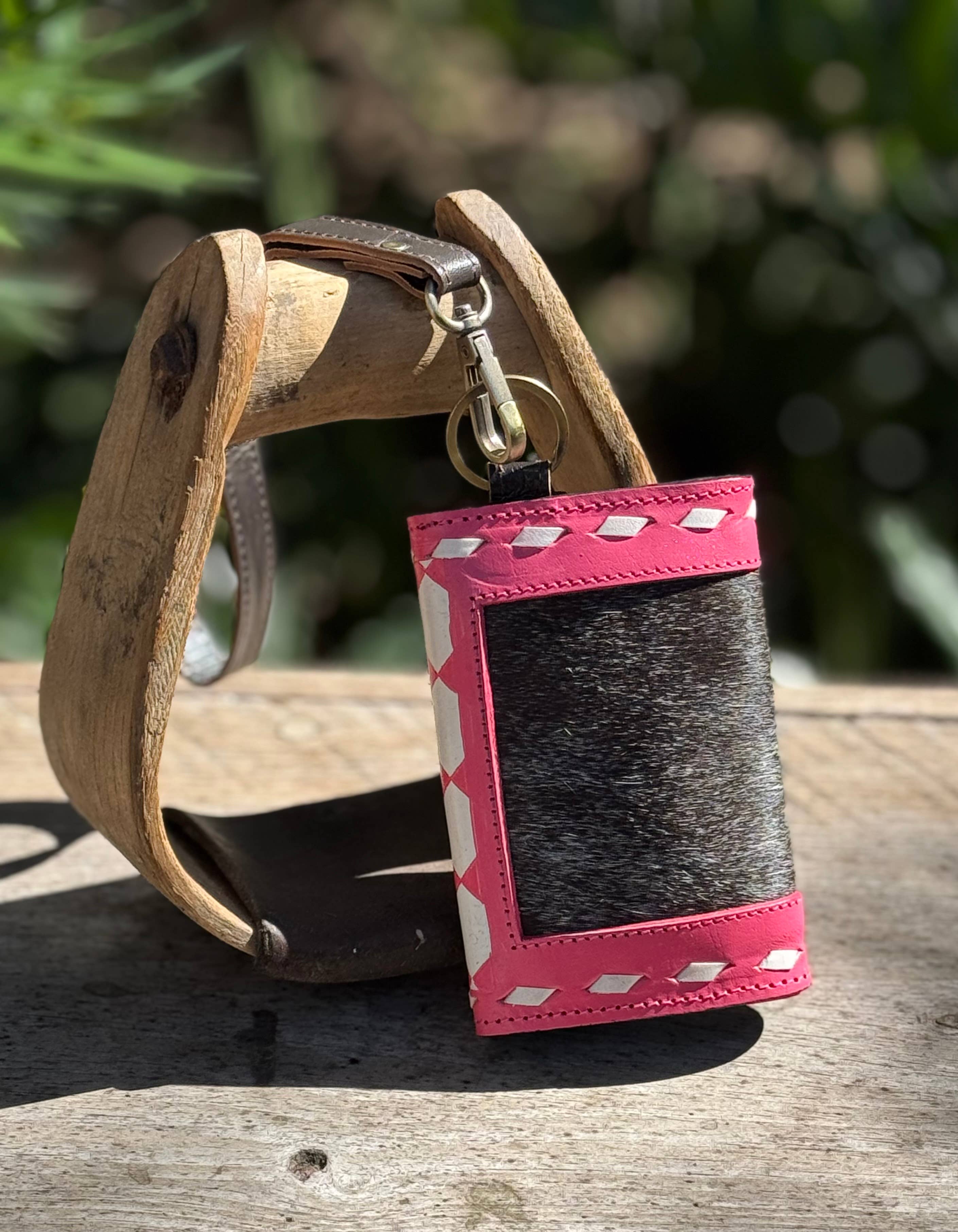 Cowhide Leather Checkered Wallet Wristlet Card Holder 