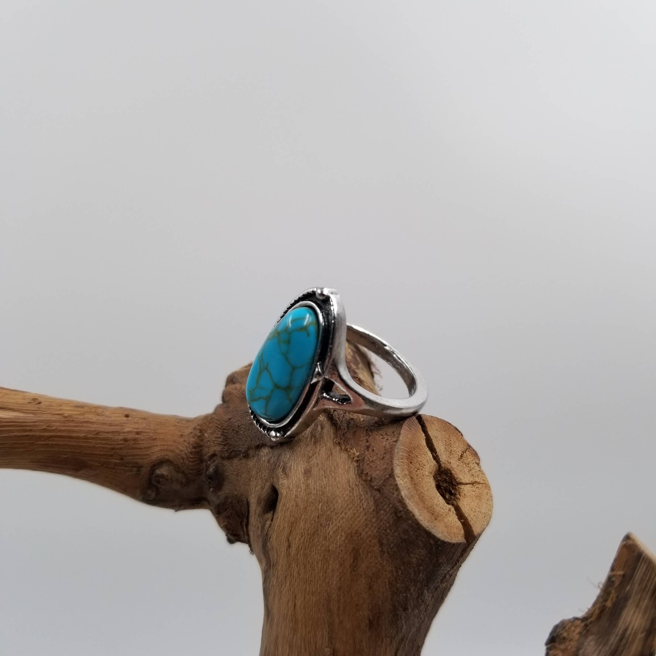Retro Geometric Turquoise Ring