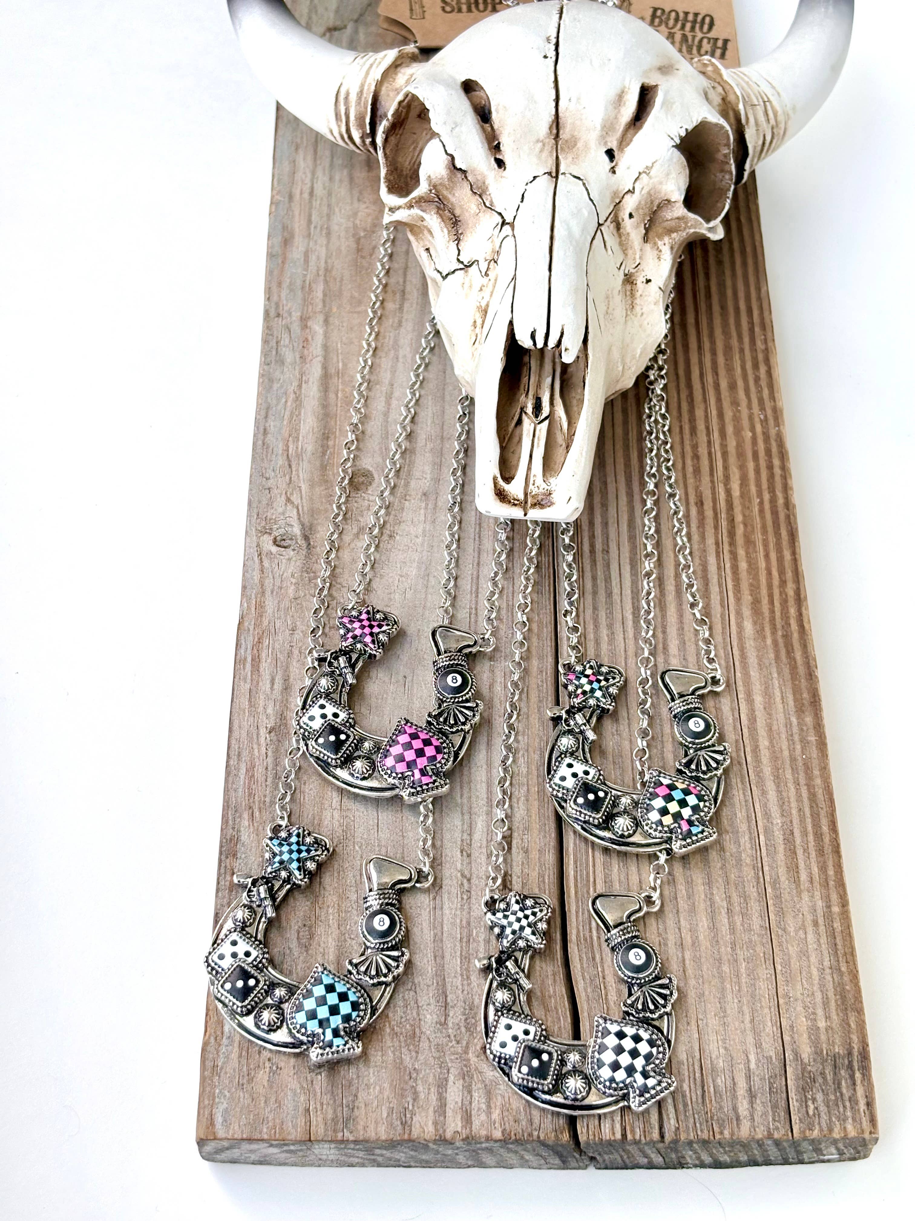 Western Style Horseshoe Checker Lucky Pendant Necklace