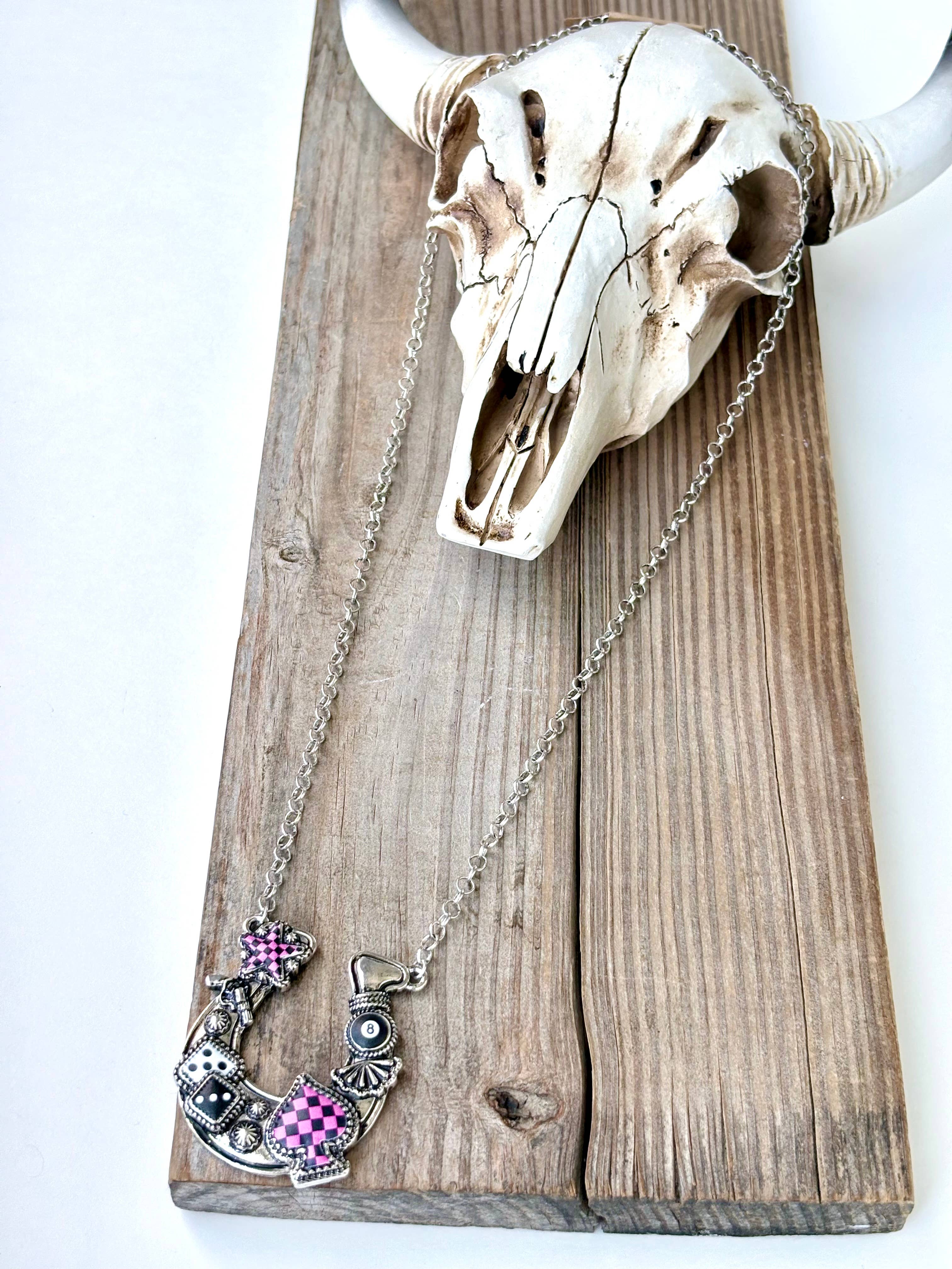 Western Style Horseshoe Checker Lucky Pendant Necklace