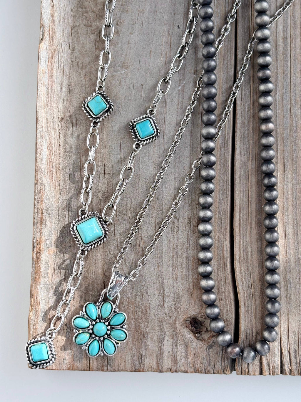 3pc Western Style Pendant & Navajo Pearl Necklace Set