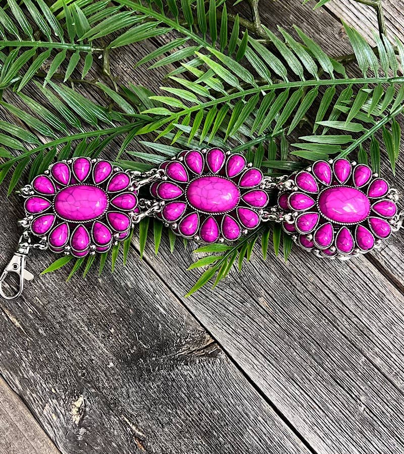 MAGENTA MARBLE PATTERN CONCHO BELT . (32"LONG)