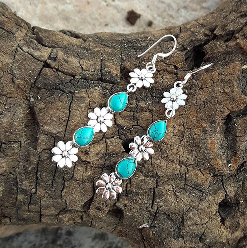 🐝Boho Turquoise Flower Dangle Earrings